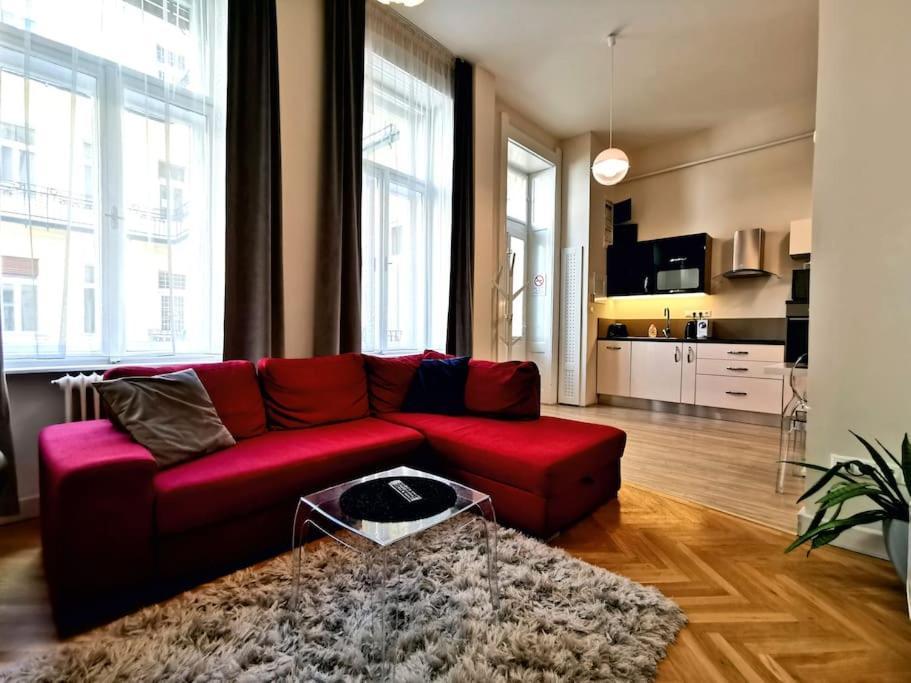 Luxury Apartment Near Astoria With Ac 부다페스트 외부 사진